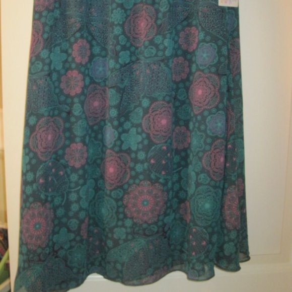 Lularoe Butterfly Lola Skirt - Picture 5 of 5